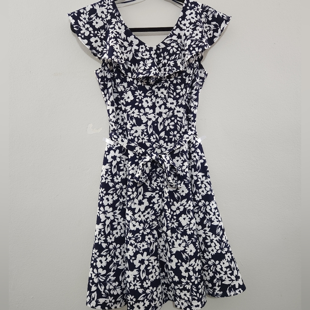 Perceptions Navy and White Floral Midi Dress - Picture 3 of 8
